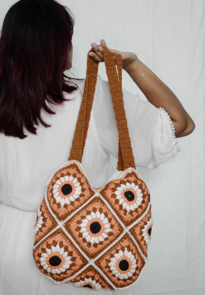 Sweetheart Crochet Tote Bag 007