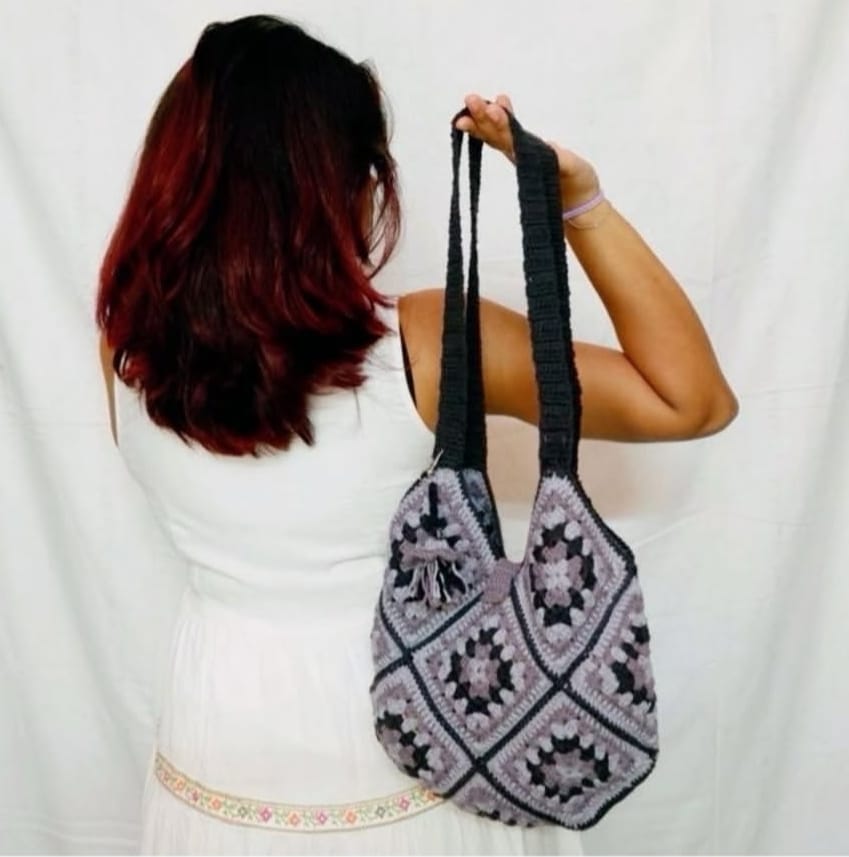 Sweetheart Crochet Tote Bag 004