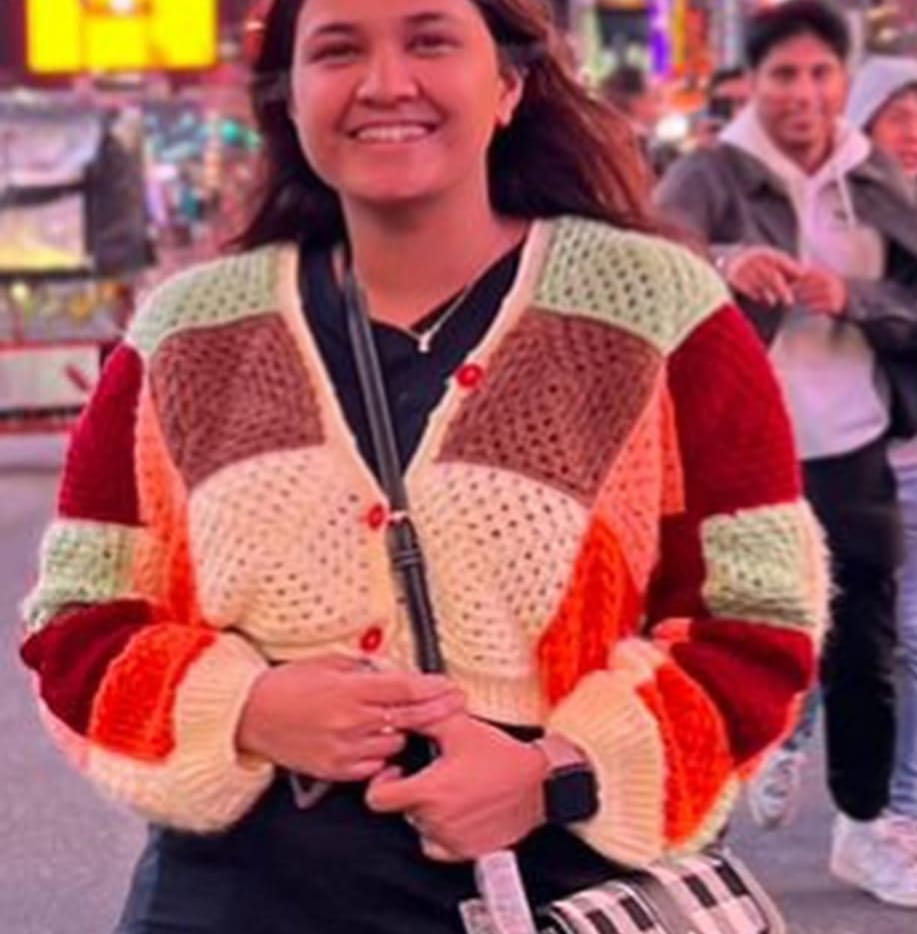 Designer Tops & Ponchu 002