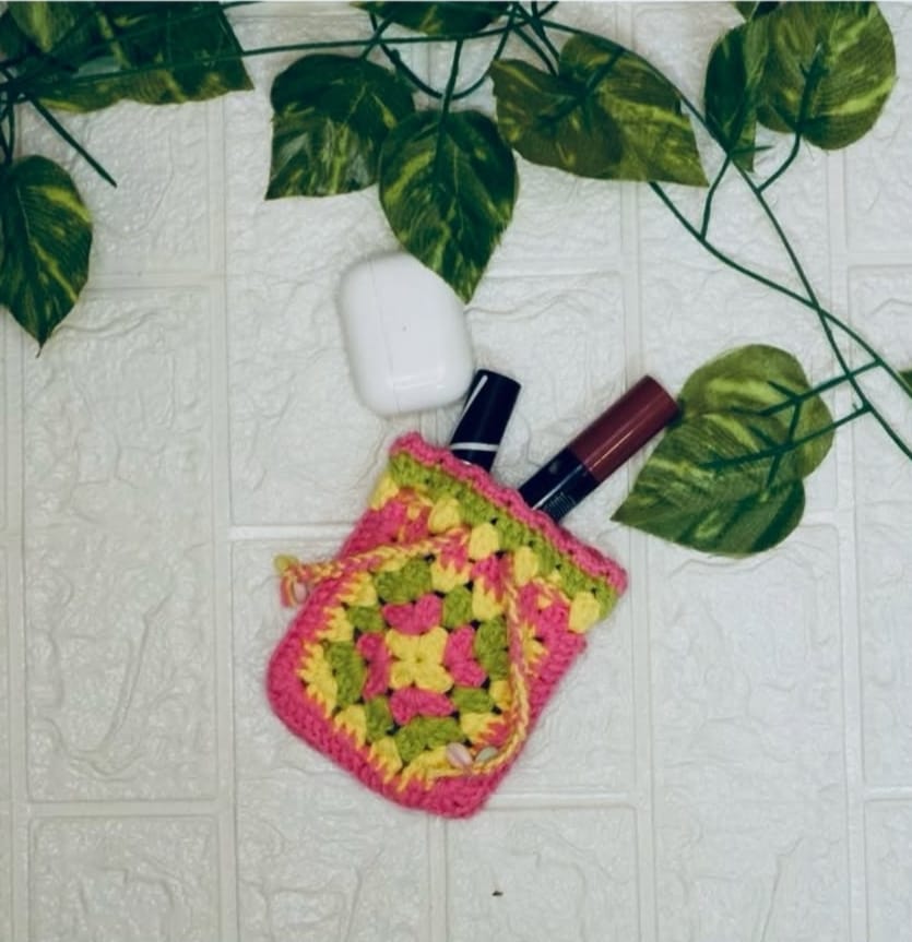 Crochet Draw String Pouch 003