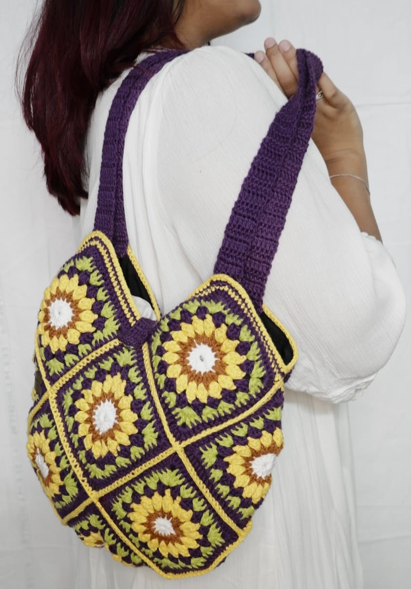 Sweetheart Crochet Tote Bag 009