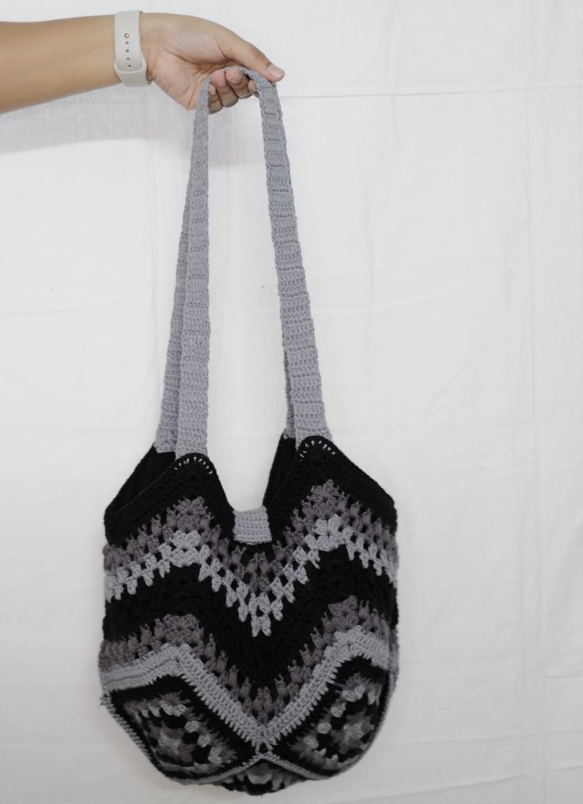 Sweetheart Crochet Tote Bag 008