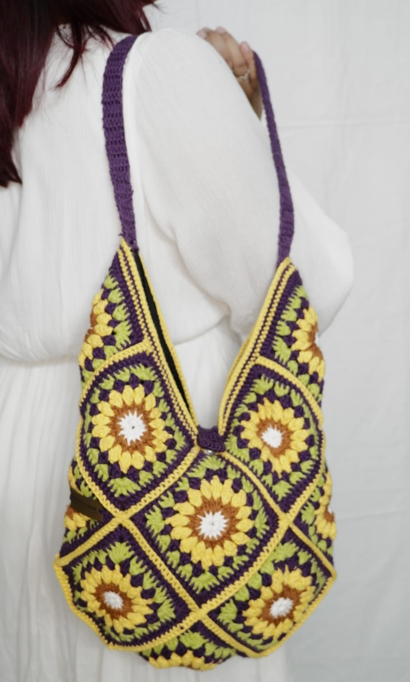 Sweetheart Crochet Tote Bag 0010