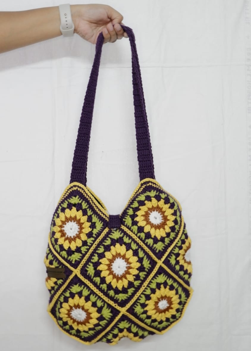 Sweetheart Crochet Tote Bag 009